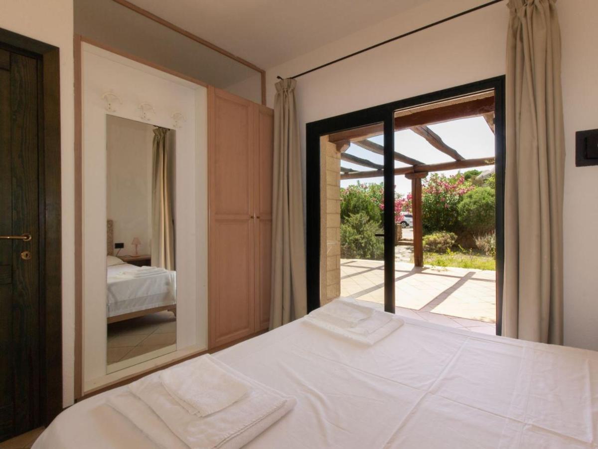Baia Del Faro Aparthotel Palau Exterior photo