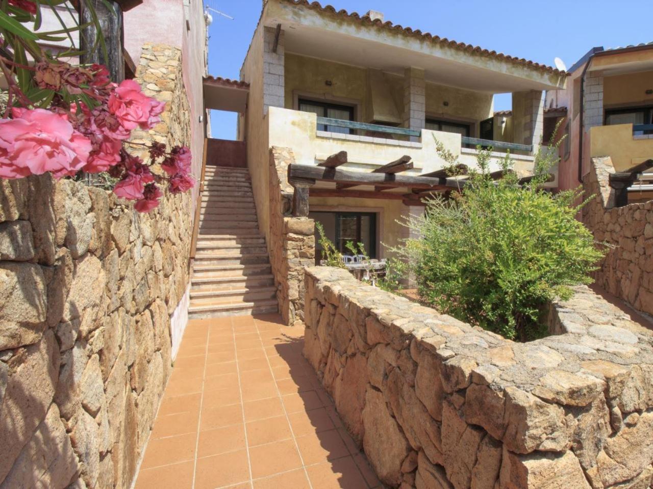 Baia Del Faro Aparthotel Palau Exterior photo